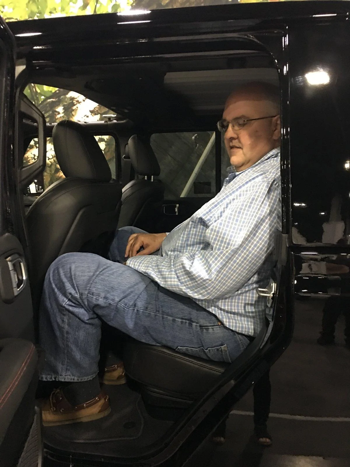 Jeep Gladiator Seat time in Gladiator at ATL Auto Show 09E7883F-EB00-43AB-9432-3BB953227772