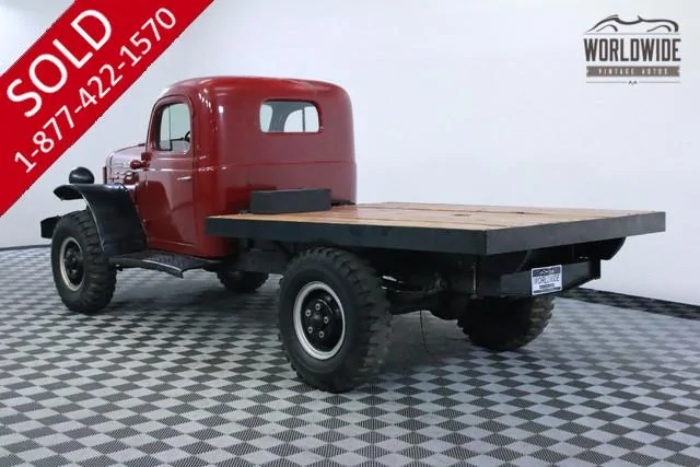 Jeep Gladiator Gladiator at Vancouver BC car show 1536519-12-larg