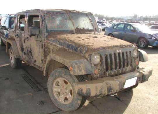 Jeep Gladiator Canadian Dealerships below invoice? new-wrangler-jeep-wrecked-trucks-for-sale