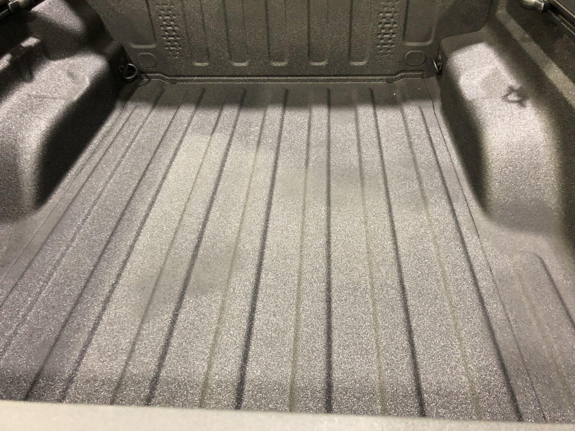 Jeep Gladiator Seat time in Gladiator at ATL Auto Show 86CD7A5A-DABD-44CE-8C18-416933A912D2