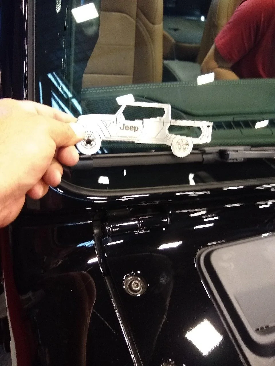 Jeep Gladiator Gladiator at Scottsdale expo show thoroughly examined & photographed IMG_20190324_115419128_LL