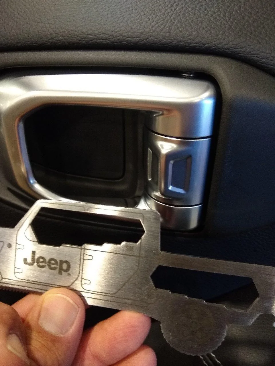 Jeep Gladiator Gladiator at Scottsdale expo show thoroughly examined & photographed IMG_20190324_112512088_LL