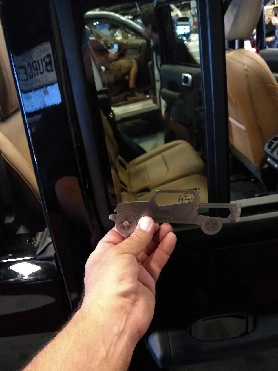 Jeep Gladiator Gladiator at Scottsdale expo show thoroughly examined & photographed IMG_20190324_112536666_LL