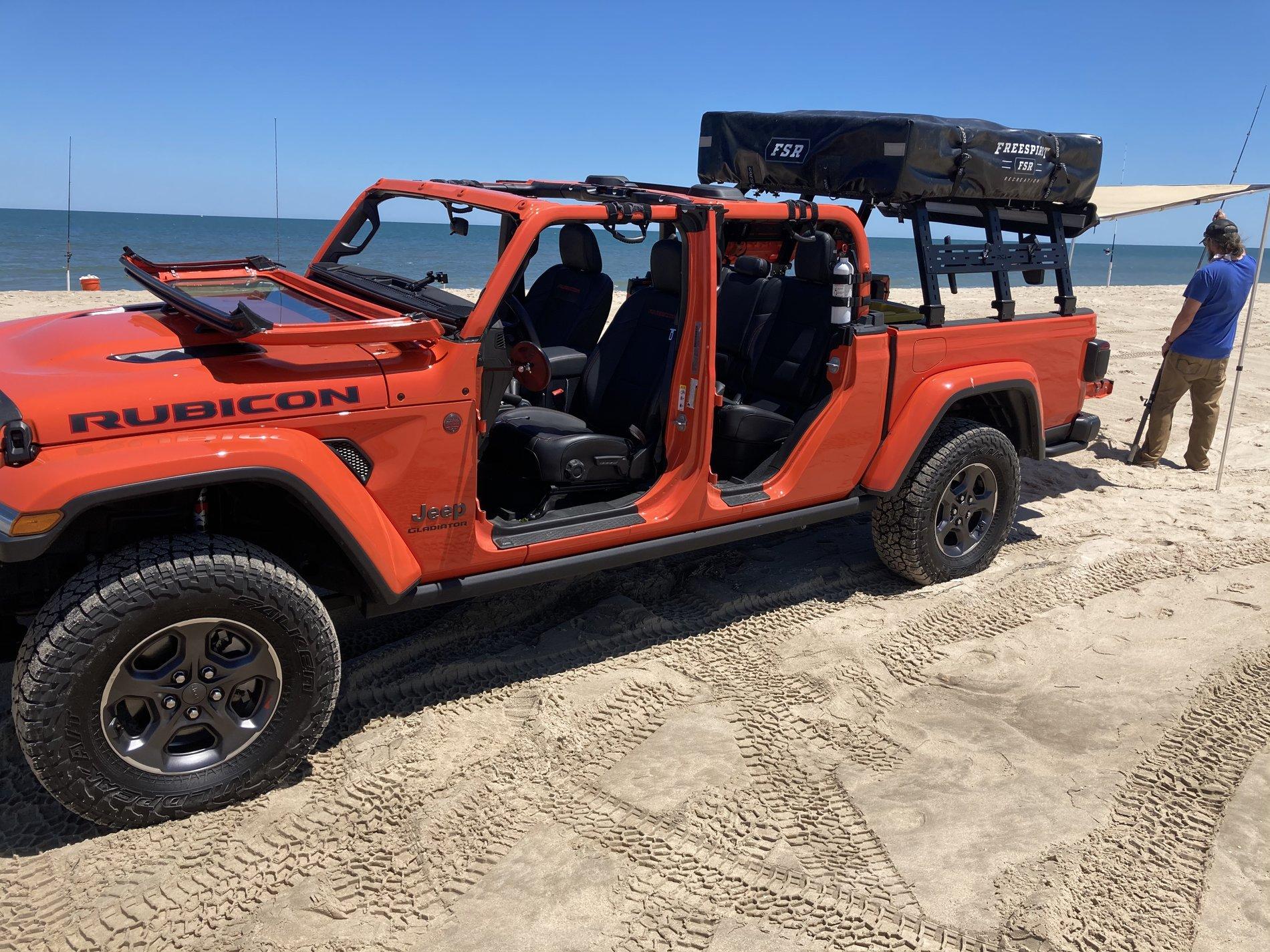 Jeep Gladiator Nude Gladiators (no doors/tops) - pics please 8F417B29-BA11-48AA-AC1A-F599E712EAF4