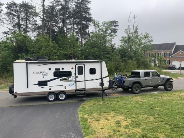 Jeep Gladiator Possibly looking to get a camper trailer and have some questions with towing B530622E-D171-44D5-902F-C3D5FC95E43A