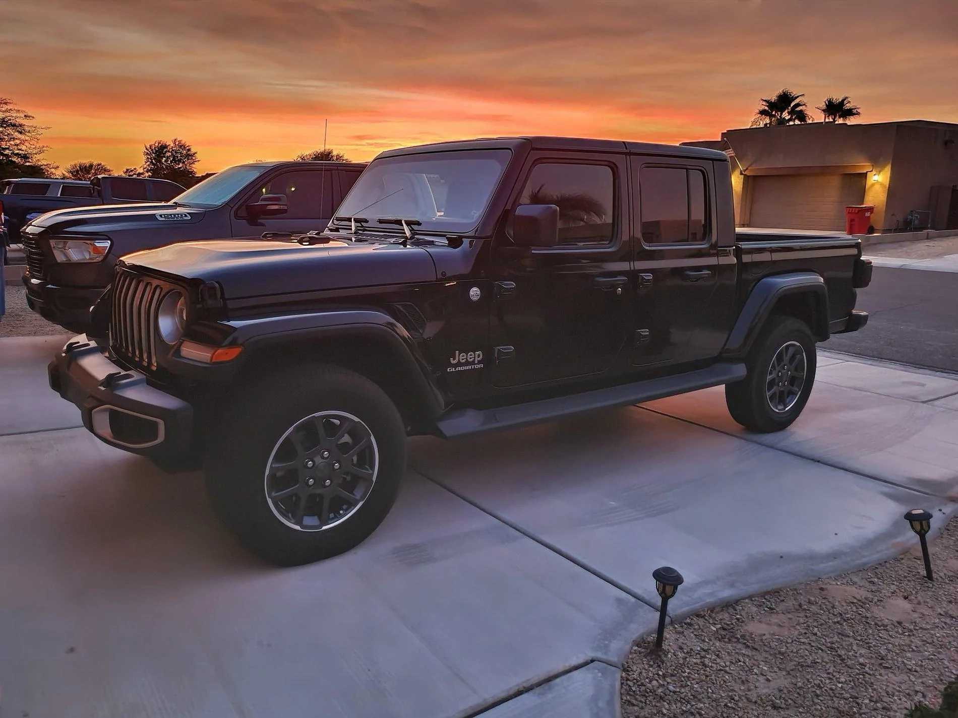 Jeep Gladiator Stock Overland Wheels & Tires (Yuma, AZ) 20200628_201225