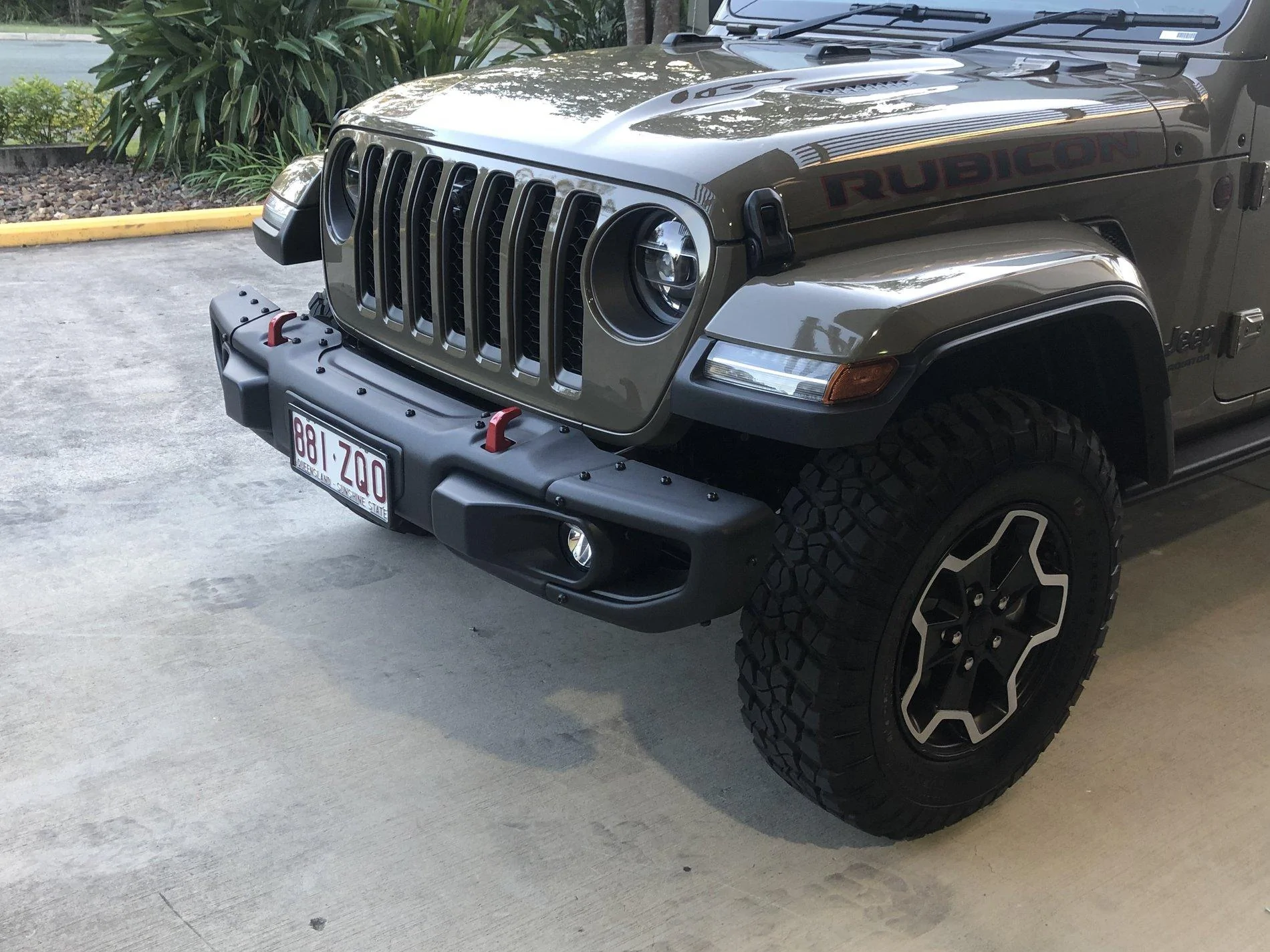 Jeep Gladiator Can this stock piece between the fender and bumper be removed? Front end 
