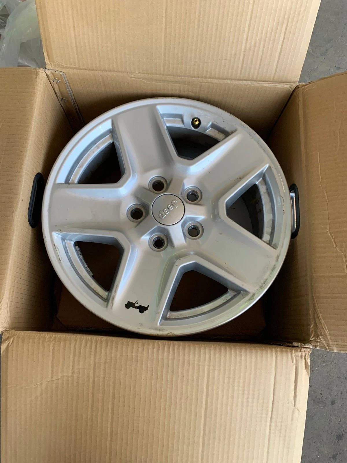 Jeep Gladiator Sport S Wheels IMG_4060