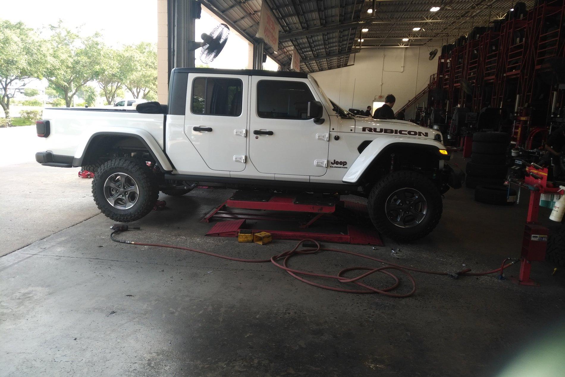 Jeep Gladiator Wheels?! Wheels?! Wheels?! IMG_20190613_1617499