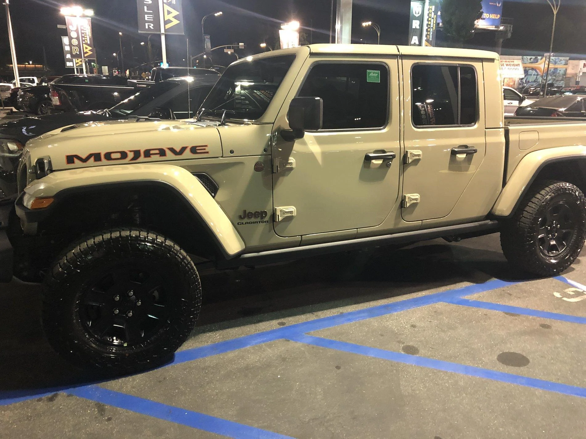 Jeep Gladiator ***Official Mojave Thread*** Lets talk Mojaves 08B92741-4EBE-448A-B4B7-194F02EC362F