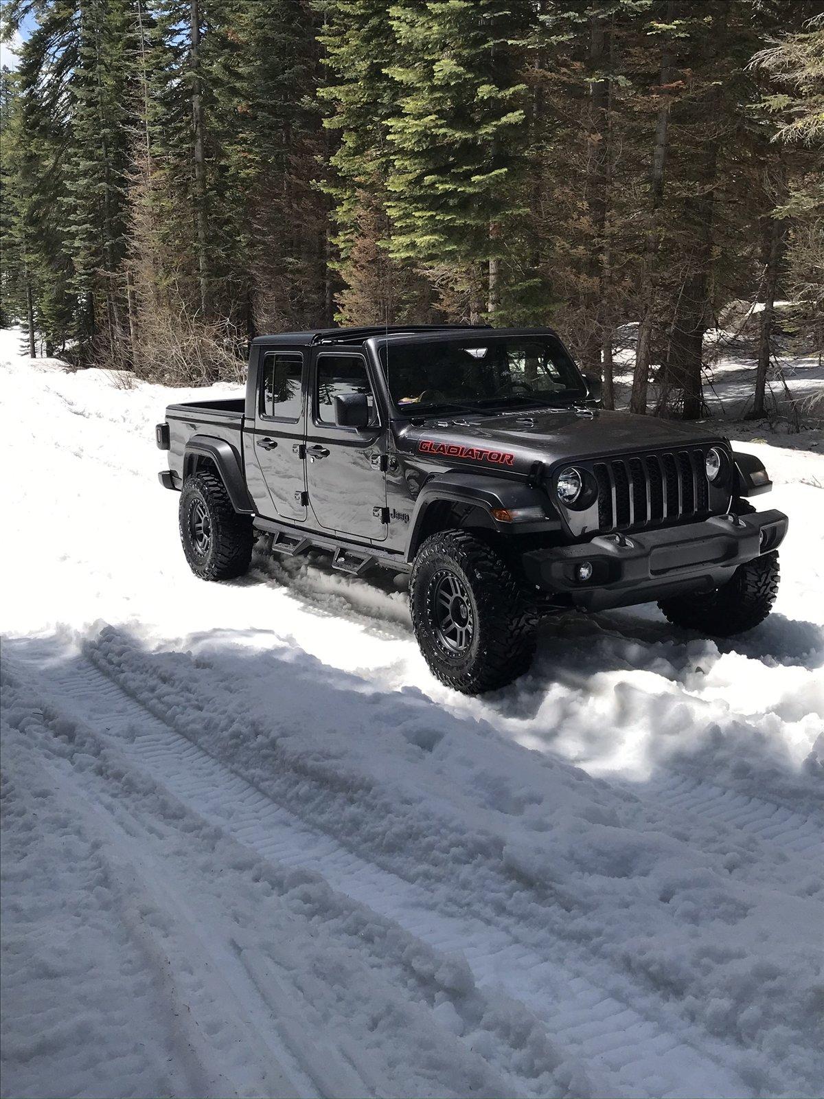 Jeep Gladiator Wheels?! Wheels?! Wheels?! E4D42571-9A3B-4077-98F2-6026A636C6CF