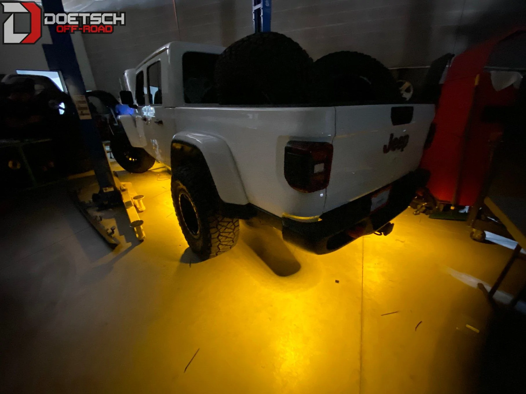 Jeep Gladiator Mojave only Pic thread! 108638429_1777672079042450_6676026138386552465_o