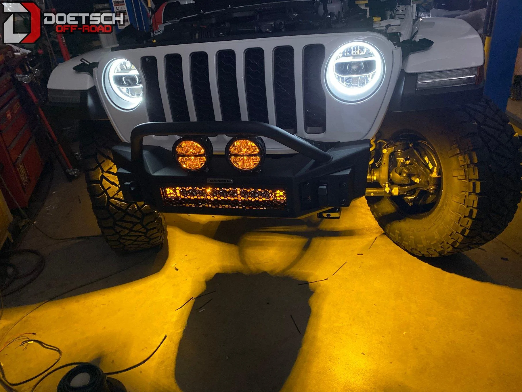 Jeep Gladiator Mojave only Pic thread! 108857845_1777672172375774_6317594251494363019_o