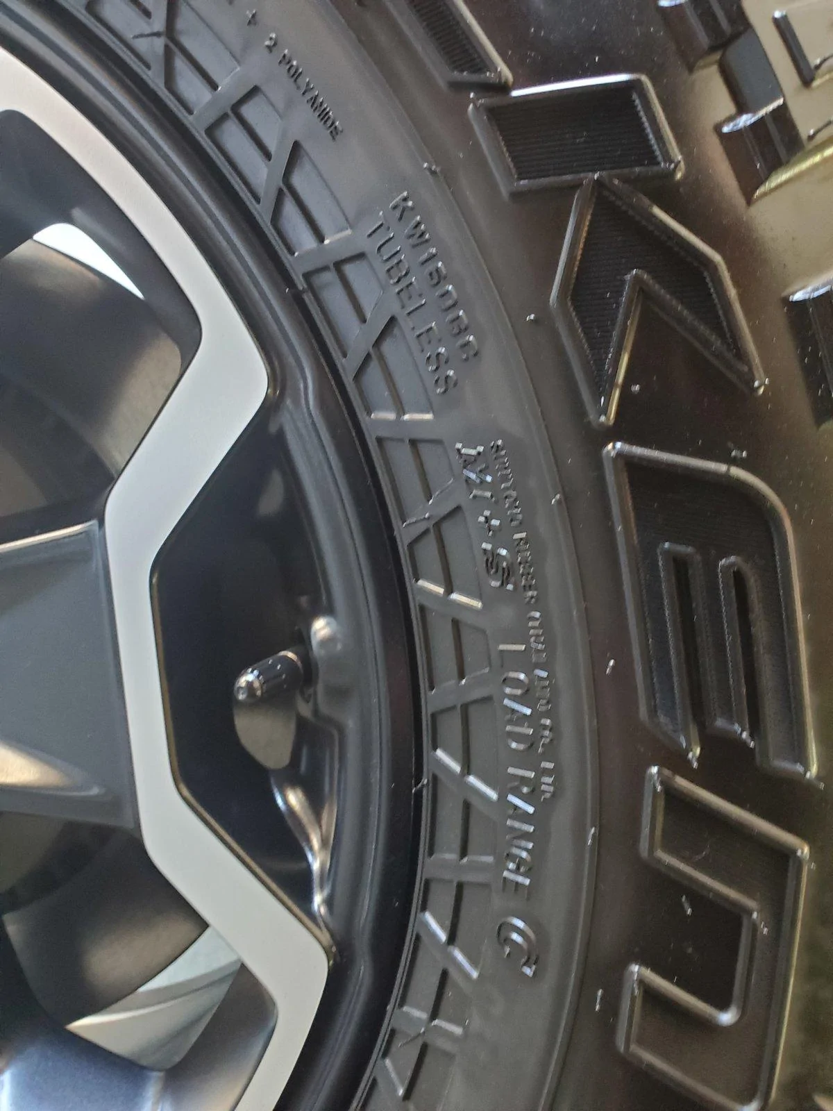 Jeep Gladiator 2020 Rubicon (JT) Wheels and Tires Flacon MT's Less than 300mi 20200715_160450 1