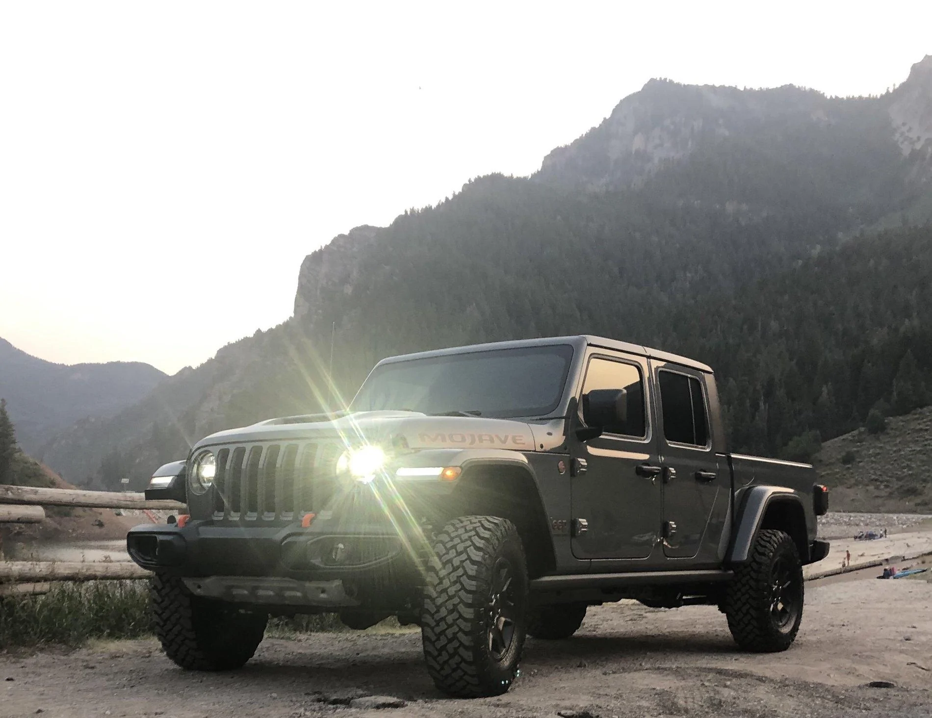 Jeep Gladiator ***Official Mojave Thread*** Lets talk Mojaves F94DF42C-514A-409B-8B3D-85E8230EC161