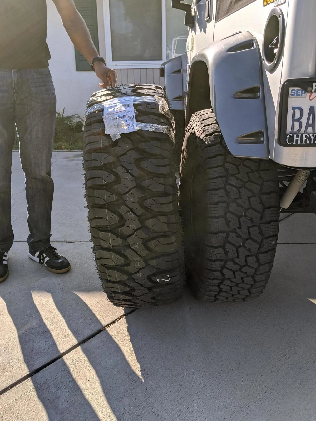 Jeep Gladiator Kanati Trail Hogs, Patagonia MT, and Nitto Ridge Grapplers ZZMenjy