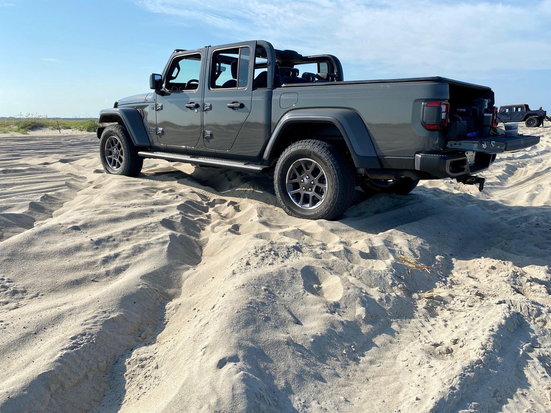 Jeep Gladiator Not seeing any overland pictures Gladiator Beach1