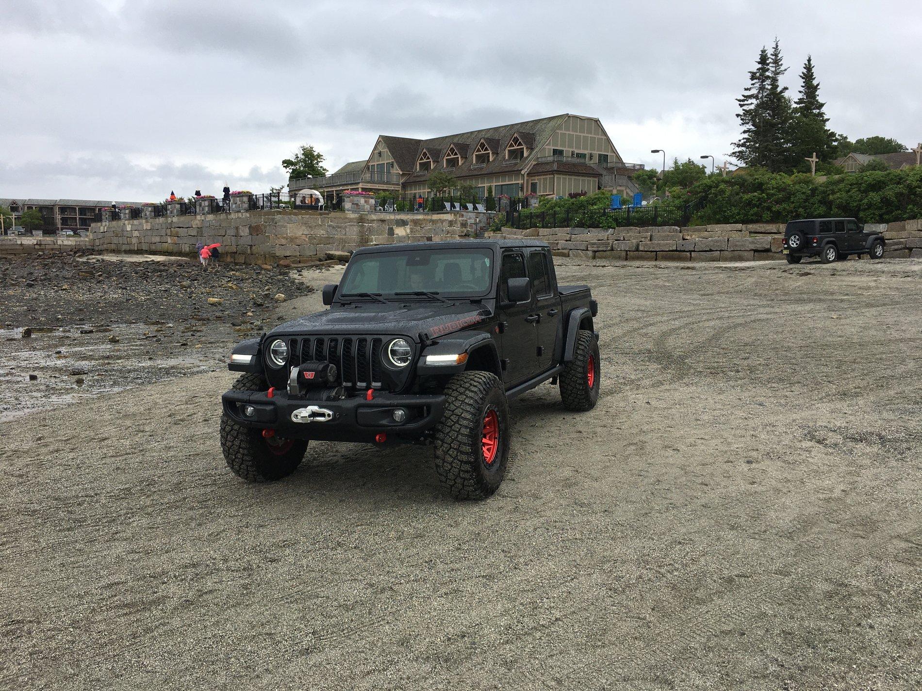 Jeep Gladiator BLACK Gladiator JT Club IMG_7093.JPG