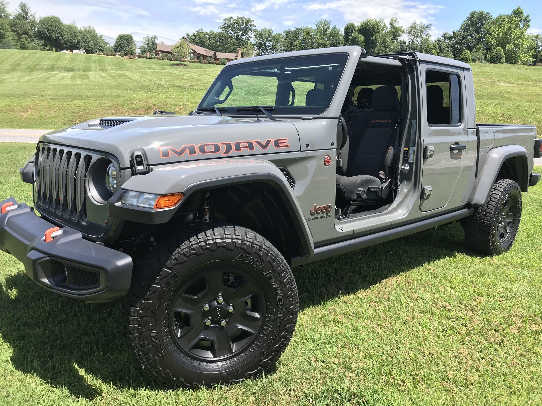 Jeep Gladiator Mojave only Pic thread! 0D9B3804-7517-4C22-ADB9-8C5A9824F420