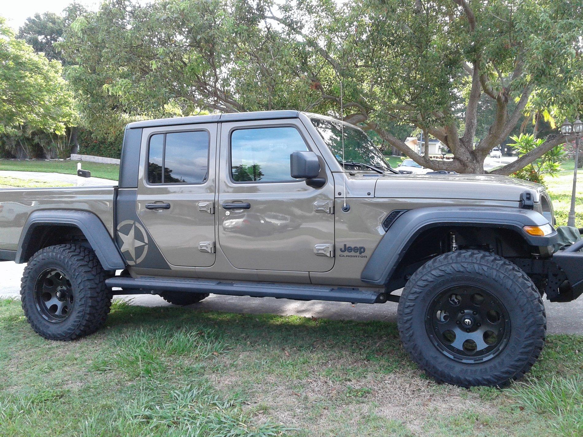 Jeep Gladiator New Wheels 1593125506123_20200622_083940