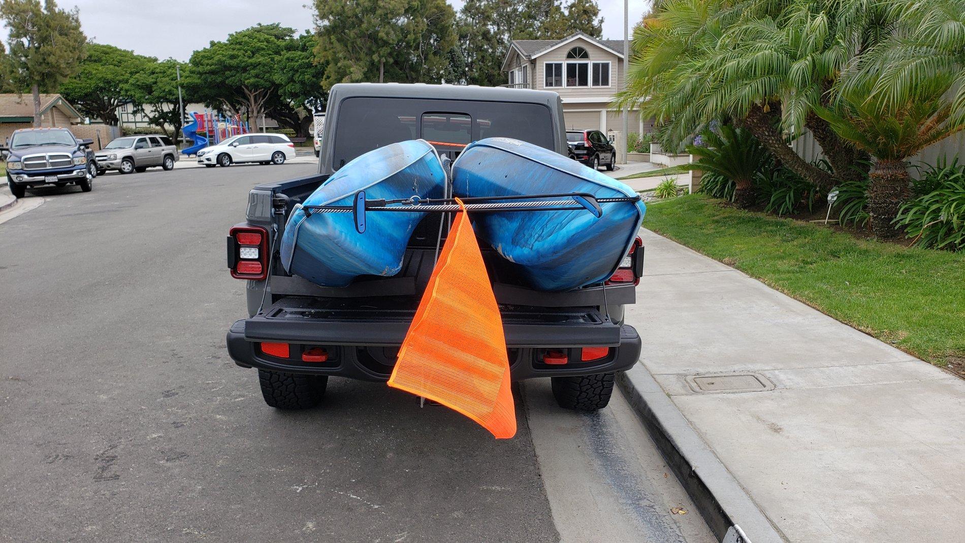 Jeep Gladiator Bed rack/storage for kayaks 20200723_114202