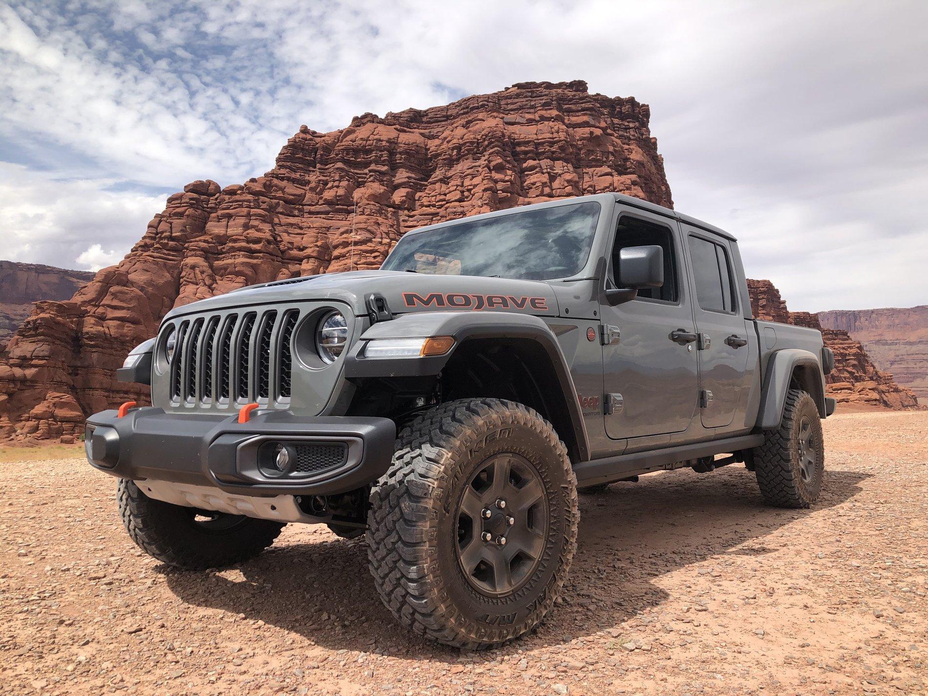 Jeep Gladiator ***Official Mojave Thread*** Lets talk Mojaves 70FDF2B3-F964-4D3D-B841-4651B3C416B9