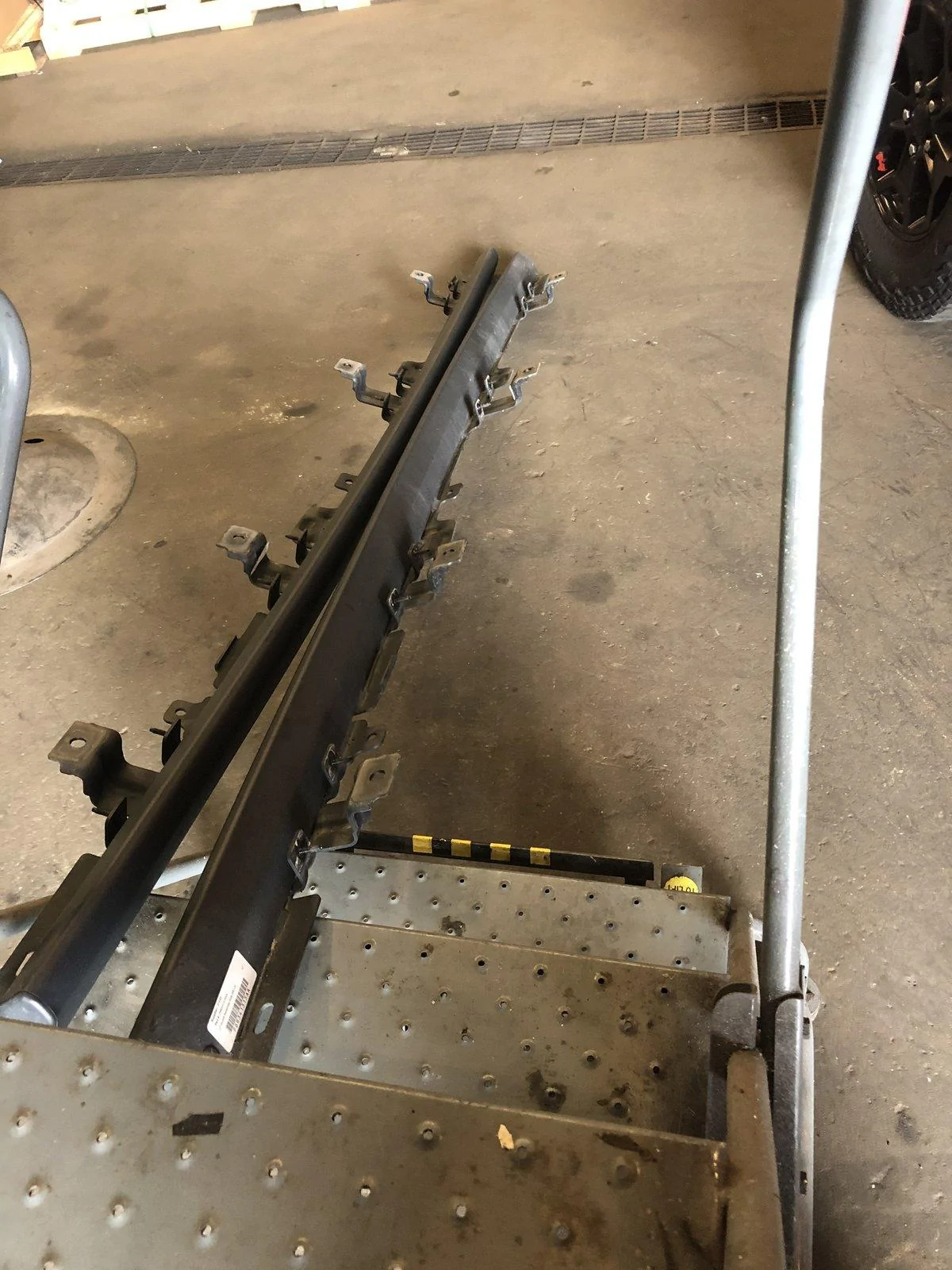 Jeep Gladiator Rubicon Rock Rails - Downingtown/Main Line Area 0A8F28C9-B4DC-4A9B-B36C-0014C9149560