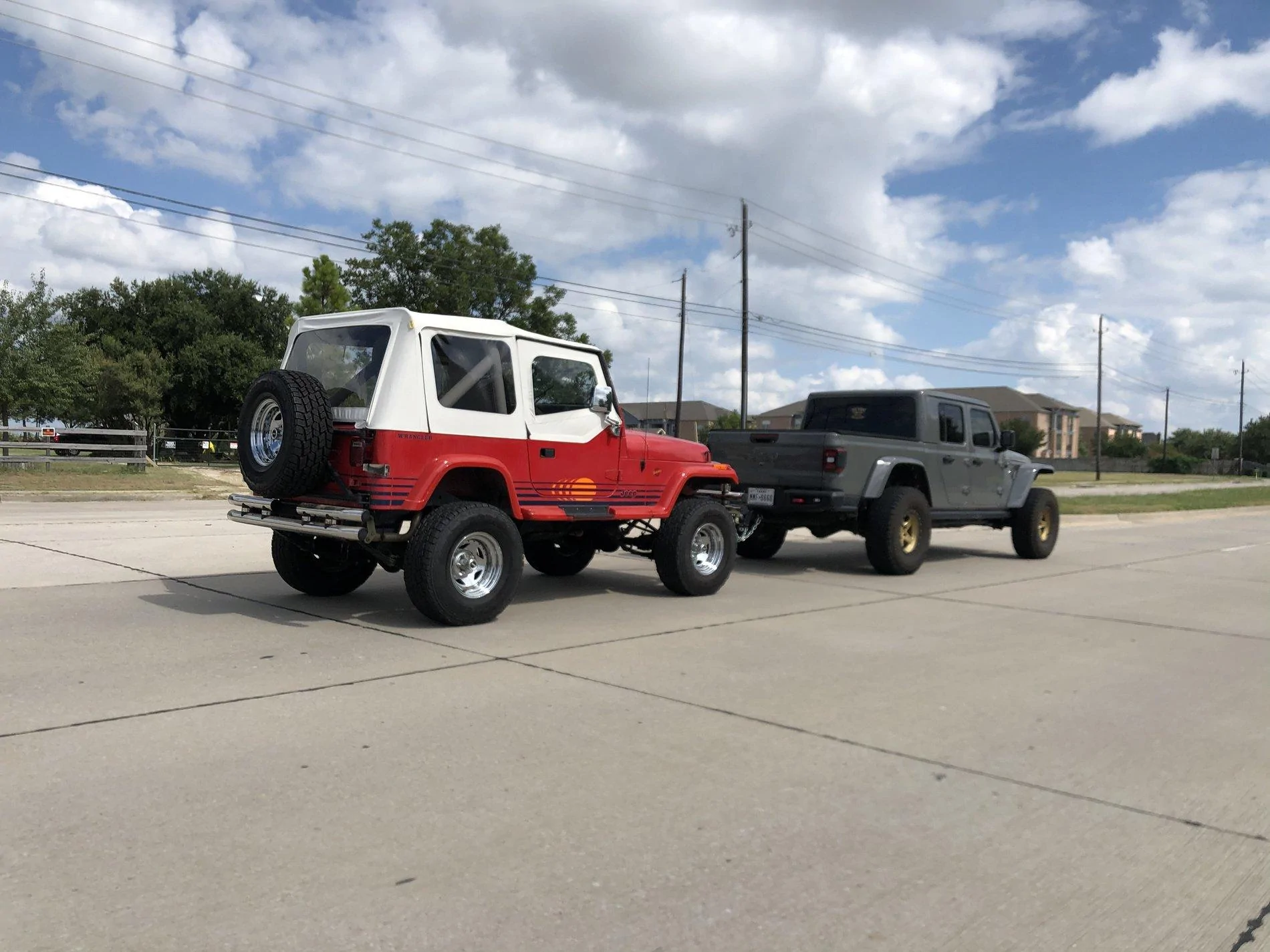 Jeep Gladiator So, what is everybody towing? 0D9C8742-83C5-4F91-B0C8-C5E8456B393F