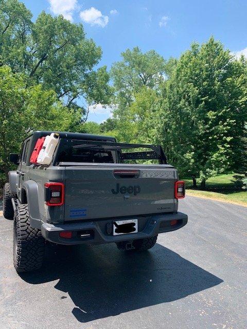 Jeep Gladiator FS JCR Half Bed Rack - $550 IMG_5469