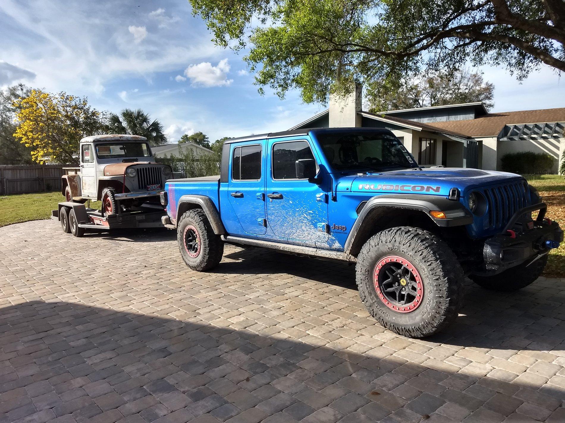 Jeep Gladiator Texas Check In B3A09C98-9B7B-4850-B121-14947E8CE33C