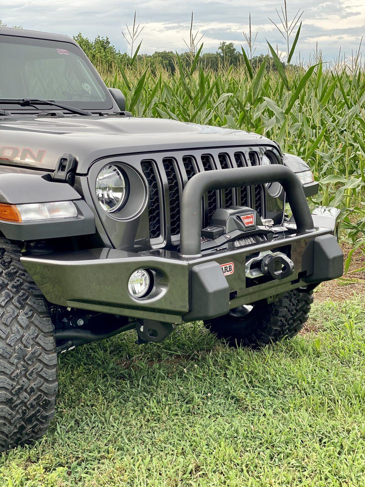 Jeep Gladiator GRANITE CRYSTAL JT Gladiator Club 4E4E7D9B-B5A4-49EB-AD9D-9C304D4175DF