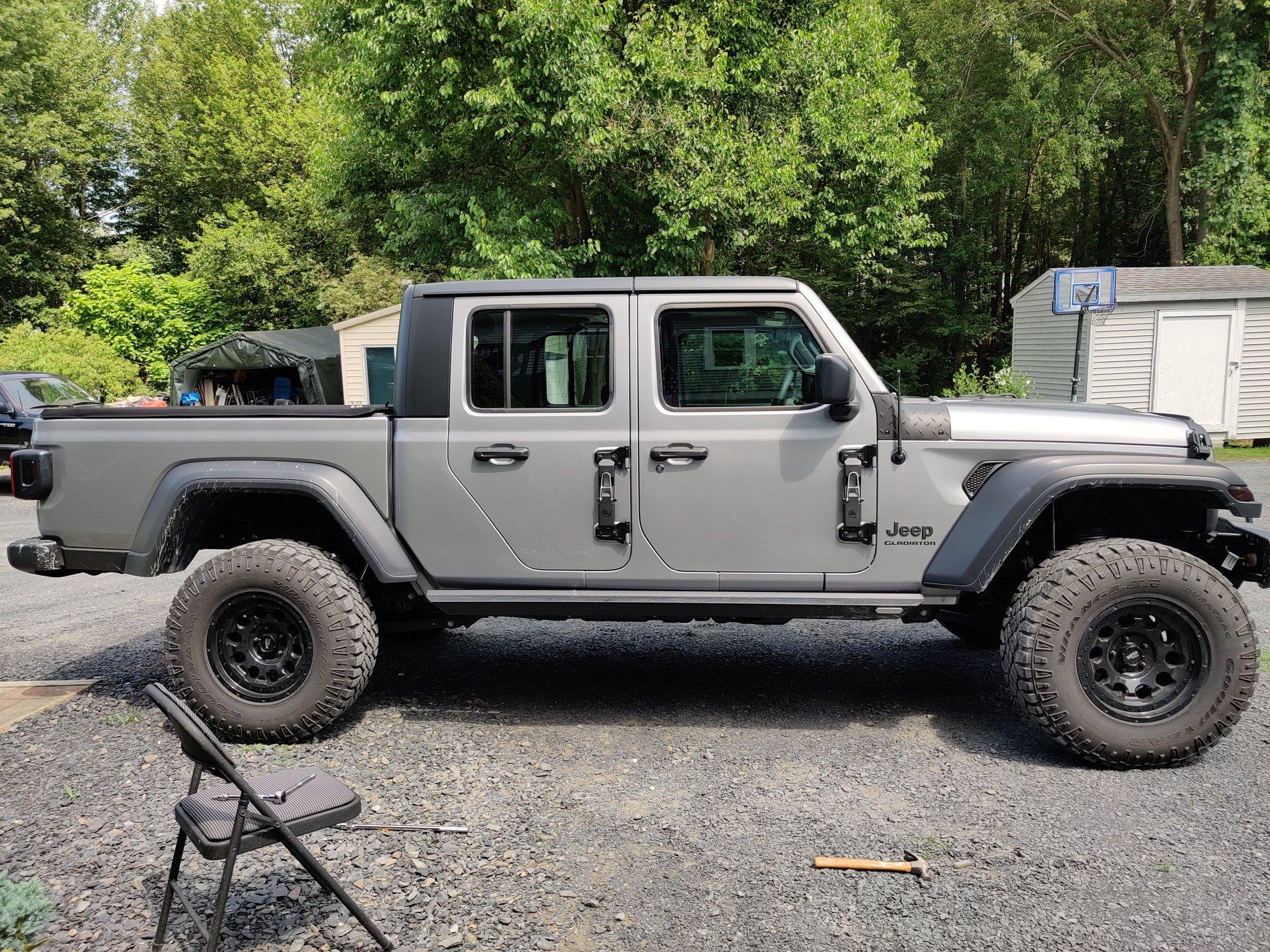 Jeep Gladiator Help with dual stabilizer install IMG_20200726_142655