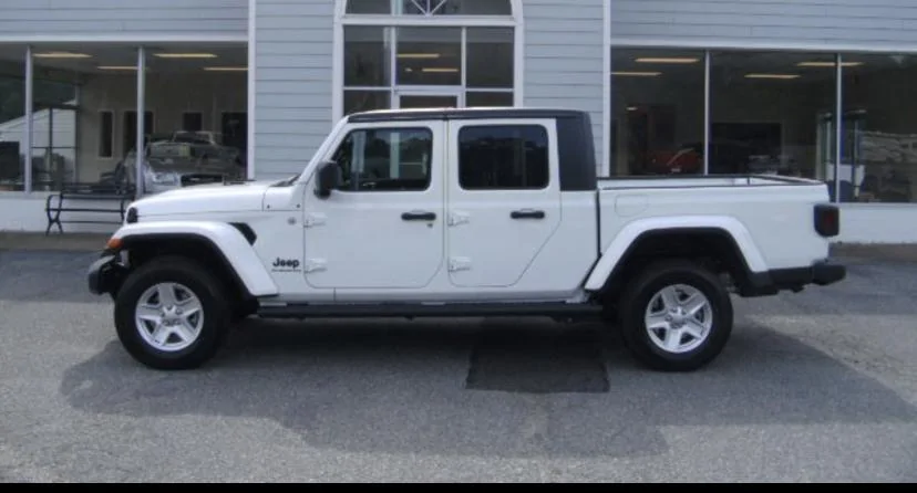 Jeep Gladiator BRIGHT WHITE Gladiator JT Club IMG_1732