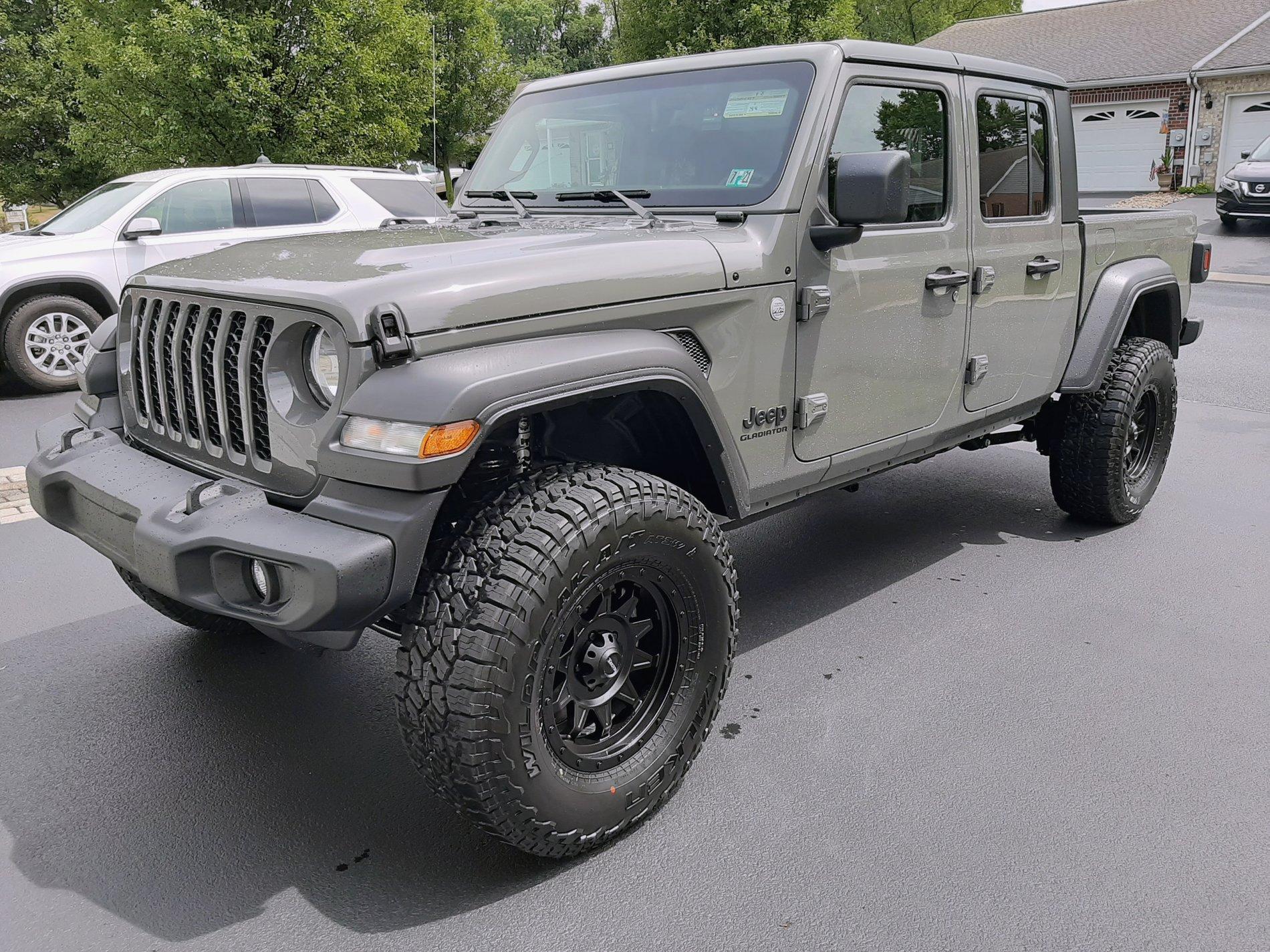 Jeep Gladiator Gladiators on Mopar 2" Lift Kit 20200725_041808