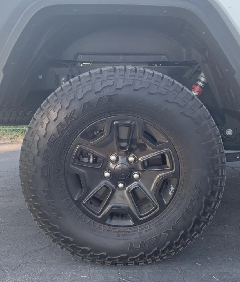 Jeep Gladiator 2019 rubicon OEM wheels with 285/75r17 wildpeak ATS 963D06AE-5571-40DE-A389-1A6BC6EB5CB6