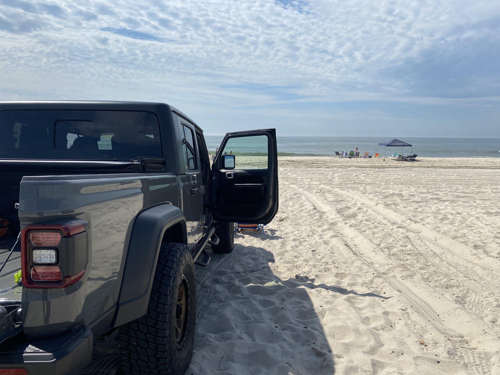 Jeep Gladiator Any Long Island JT owners? 61487292311__87DF316A-262C-4720-AC75-B6FD9D0959A2