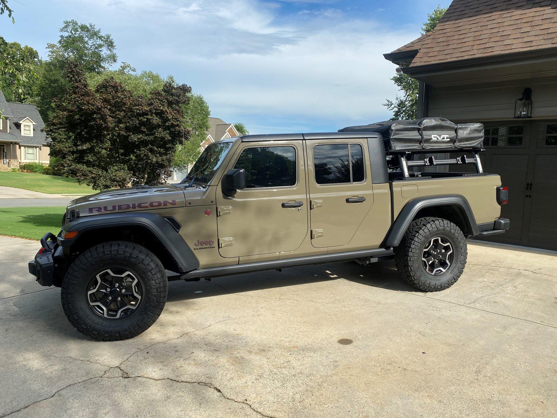 Jeep Gladiator Roof Top Tent. Should I or Shouldn't I... bere
