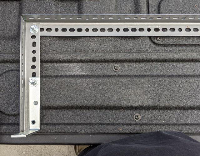 Jeep Gladiator Tonneau Cover to fit with bed rack 1BFDEAB0-5609-4E02-A0BC-452C0487FA52