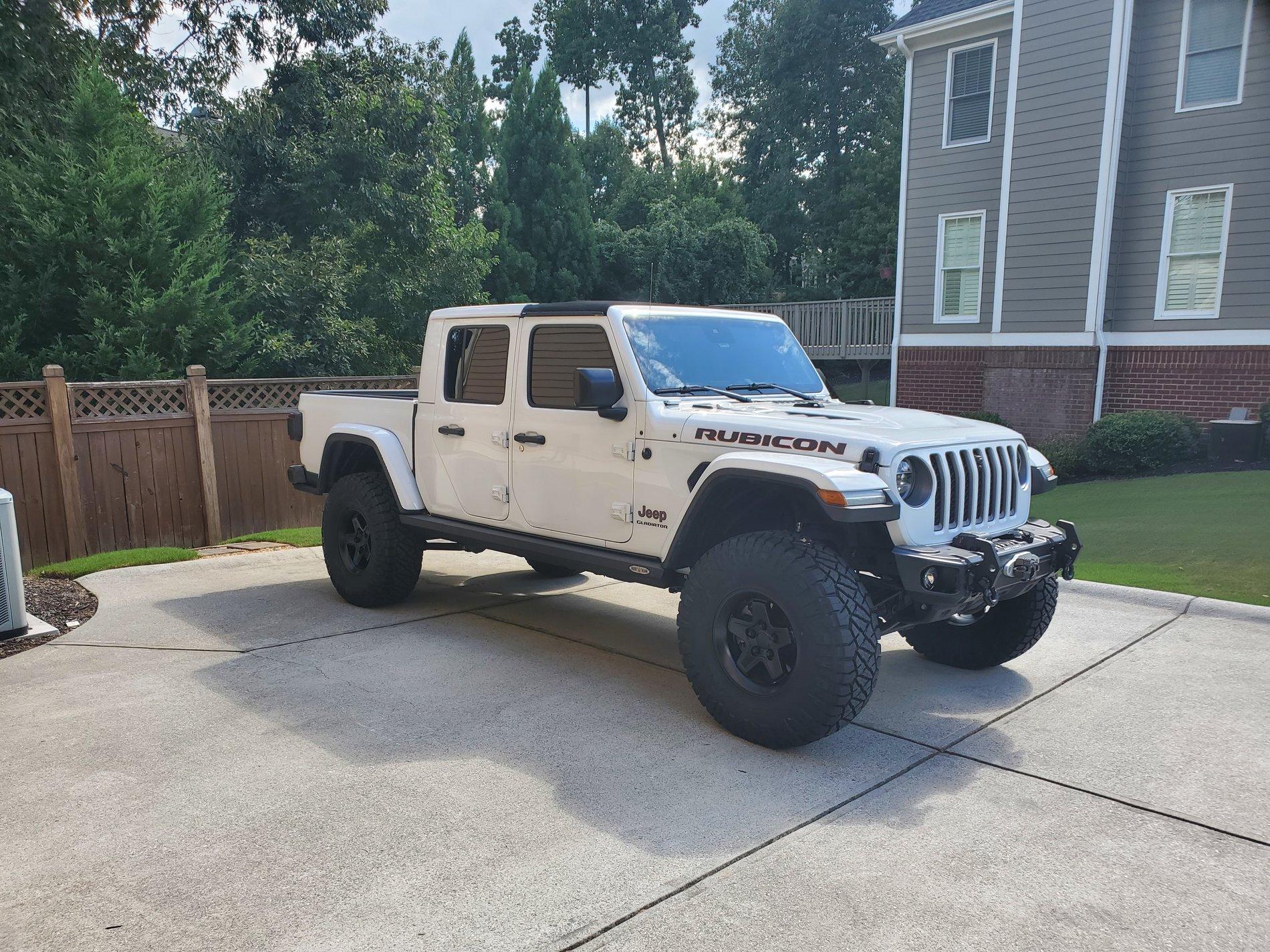 Jeep Gladiator BRIGHT WHITE Gladiator JT Club 20200729_164756
