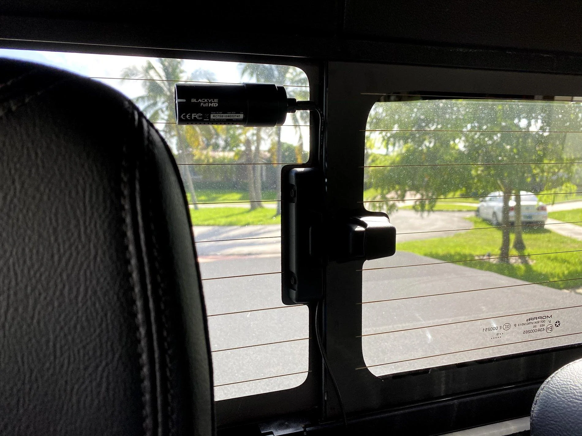 Jeep Gladiator Anyone have pictures of rear dash cam mounting solution? IMG_1197