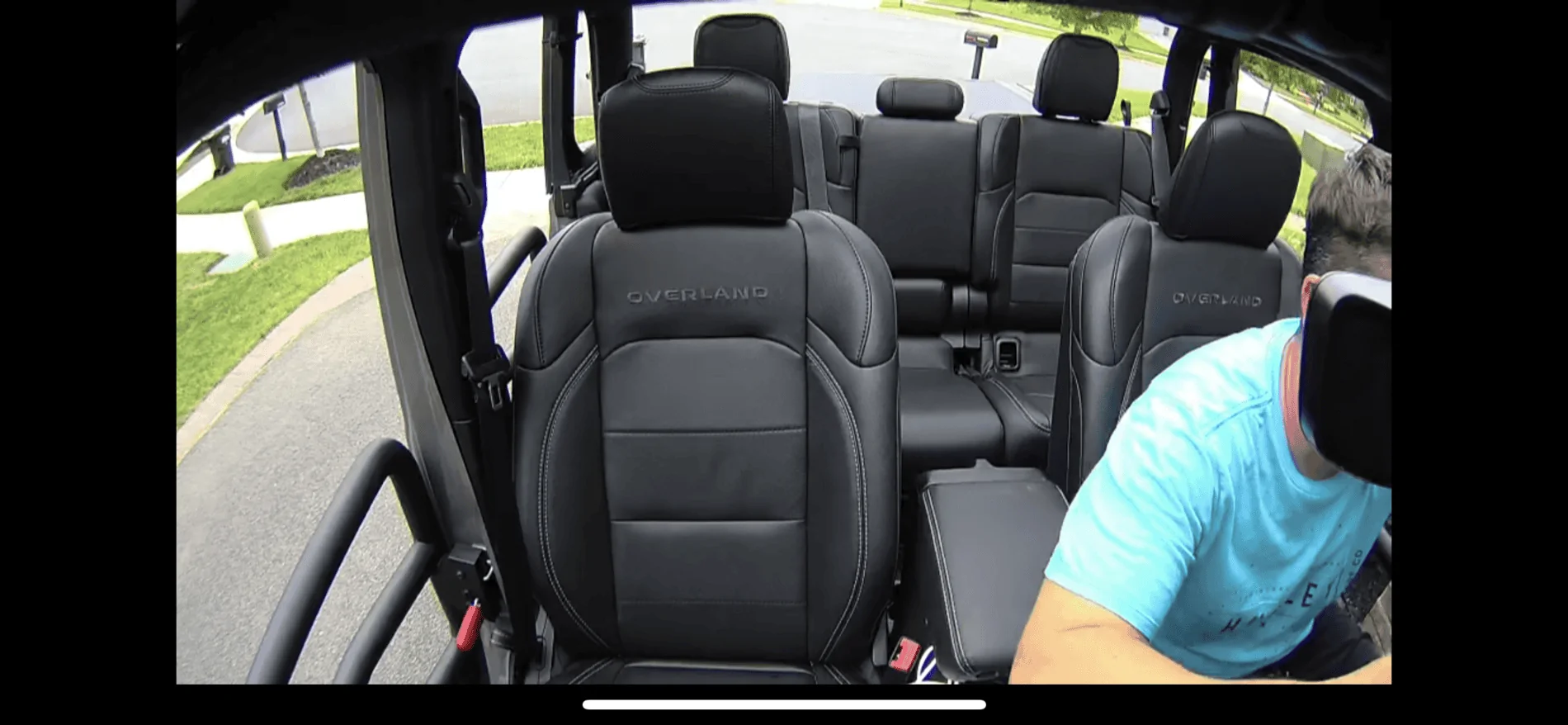 Jeep Gladiator Anyone have pictures of rear dash cam mounting solution? D095D02C-186E-4508-BA27-D0E04D51D736
