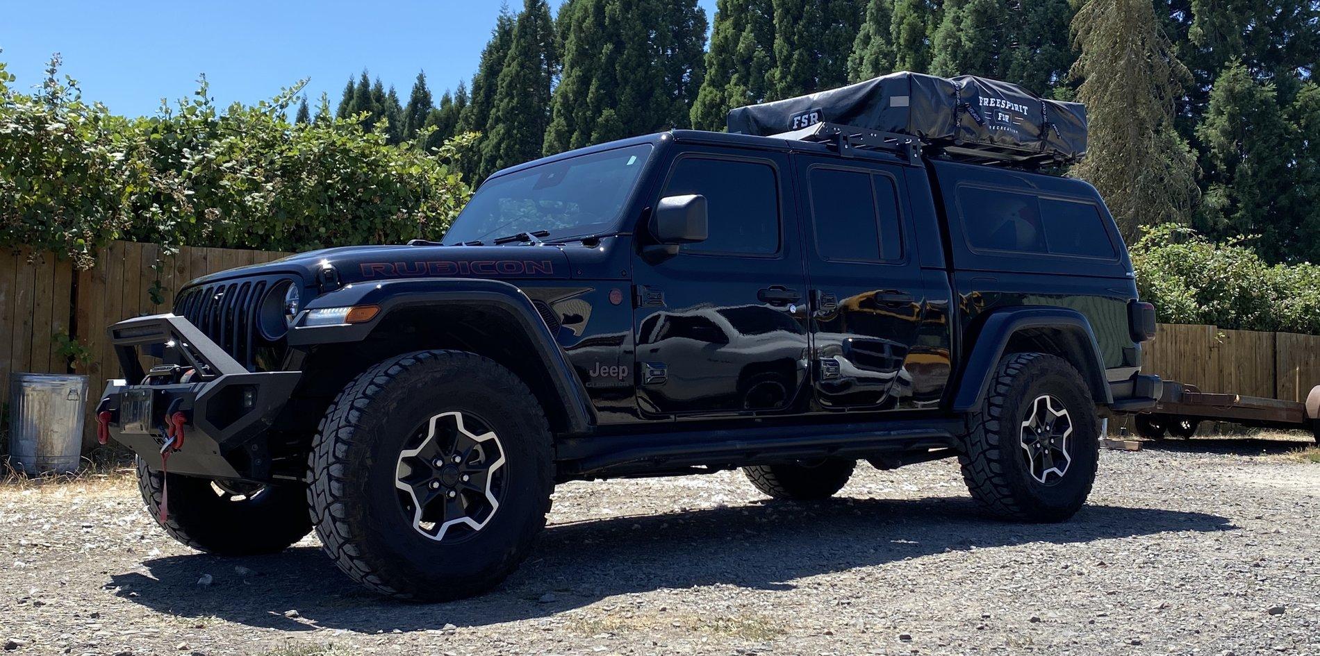 Jeep Gladiator Lets see all those Gladiators with lifts and bigger tires! 66B61C7D-C7D7-4B6C-B8C8-C591180D9B52