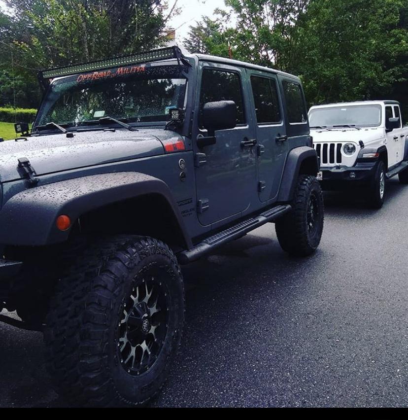 Jeep Gladiator New member here 91250596-6C4A-49C1-AE96-A4A6BE0F5531