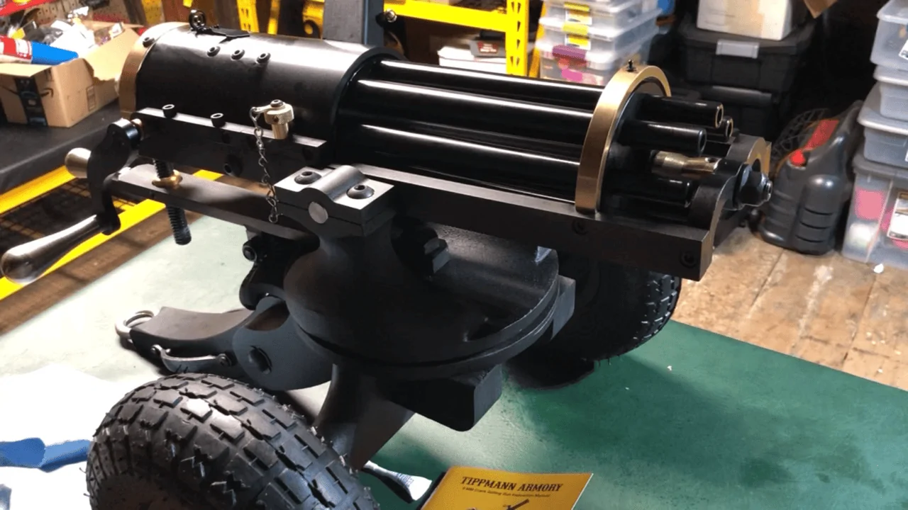 Jeep Gladiator Skunk Ape Build gun