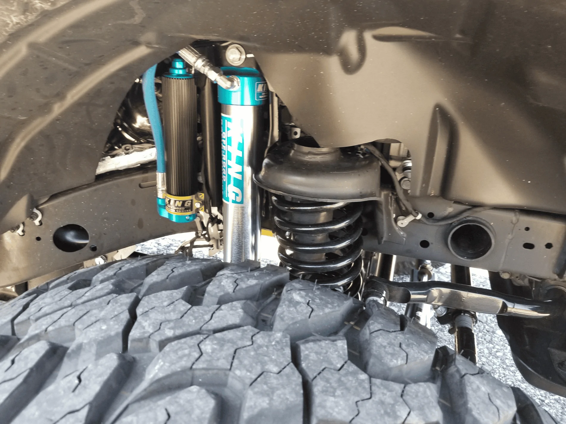 Jeep Gladiator Gladiator - King Shocks F19F1AAF-20ED-4E8F-982C-E851A68438BF