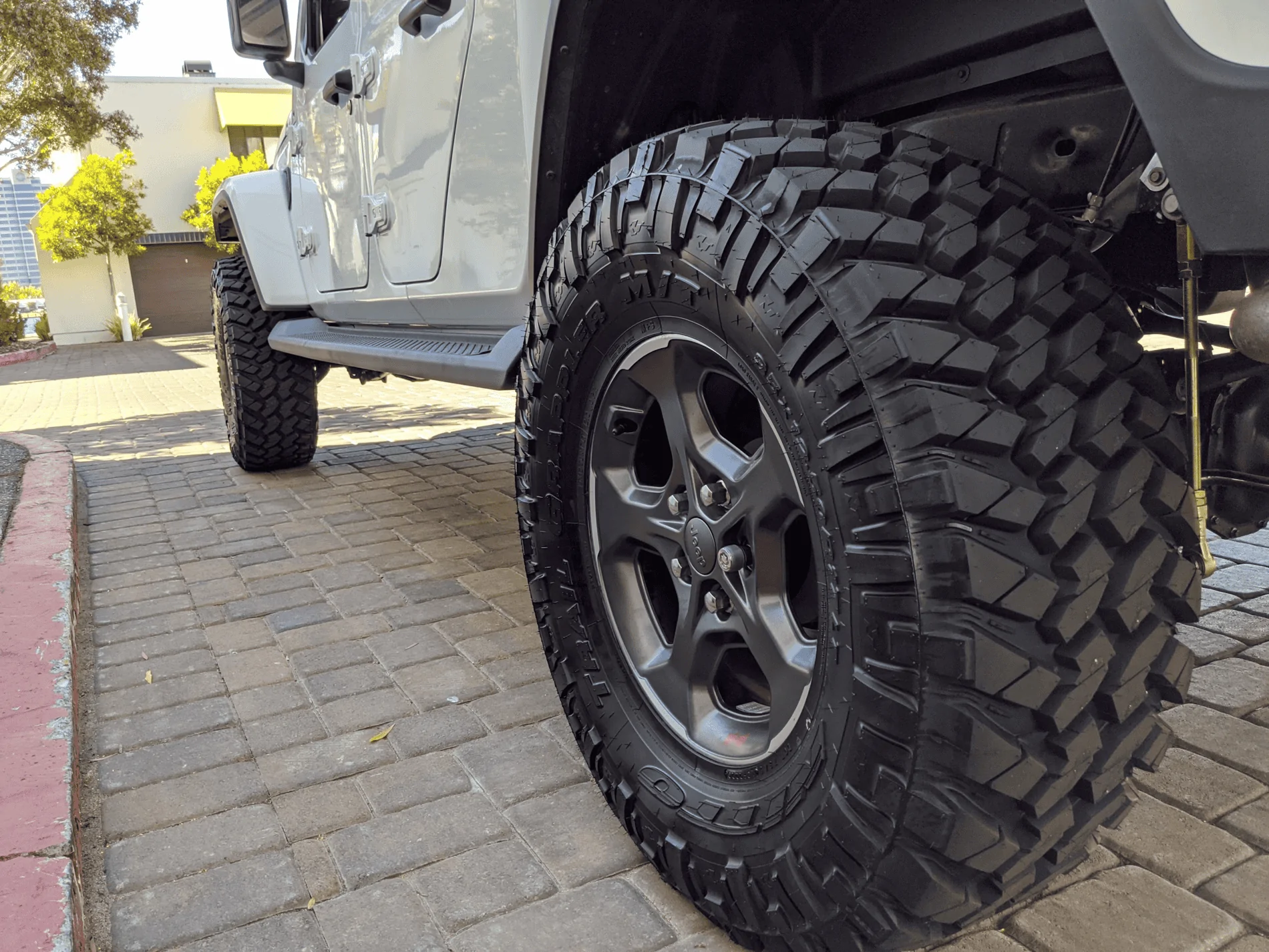 Jeep Gladiator Wheels?! Wheels?! Wheels?! 1596255642946