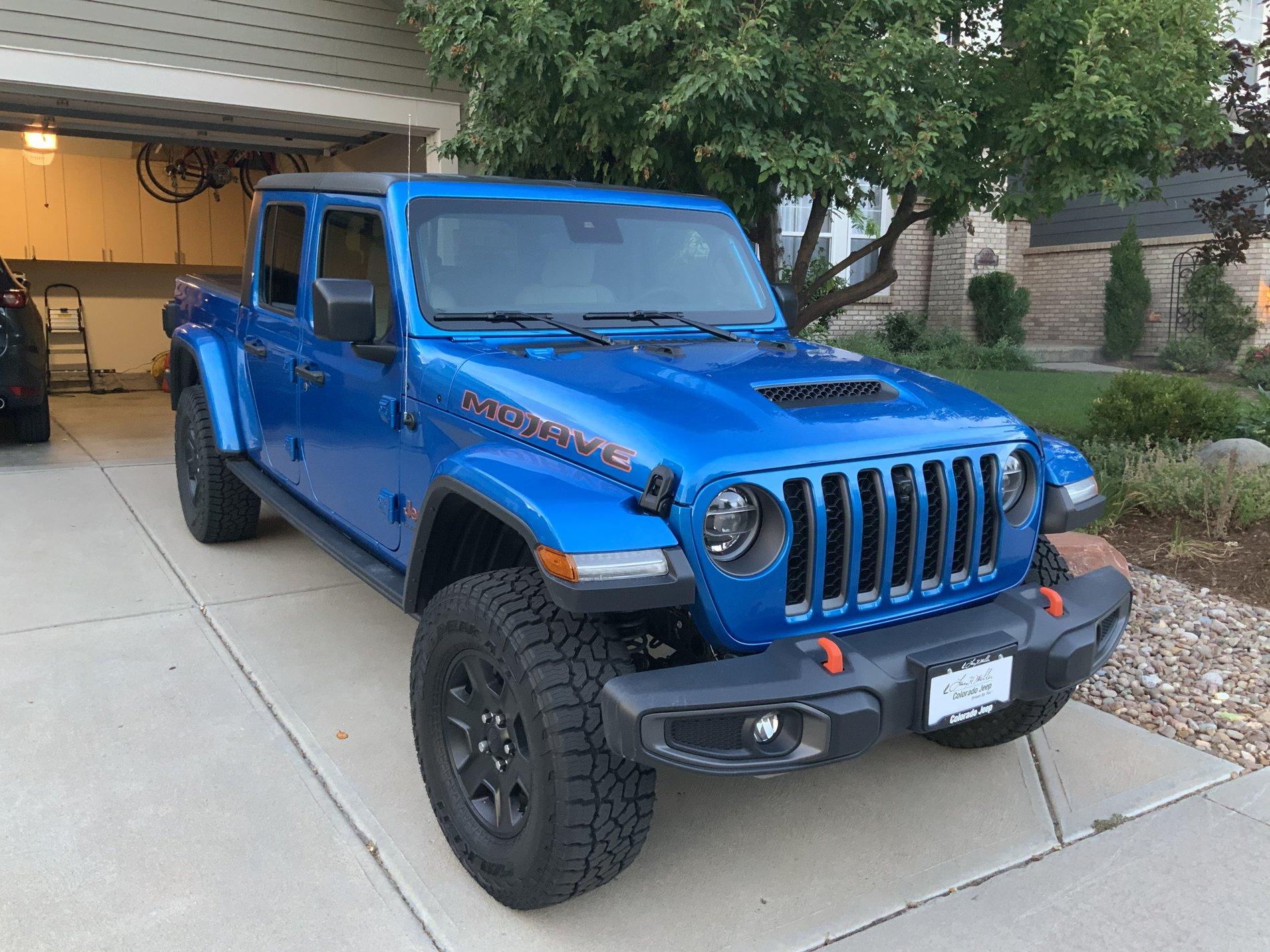 Jeep Gladiator MOJAVE Edition Gladiator JT Club C0E8AED1-48EB-4EAF-9D46-A606BA82DB2F