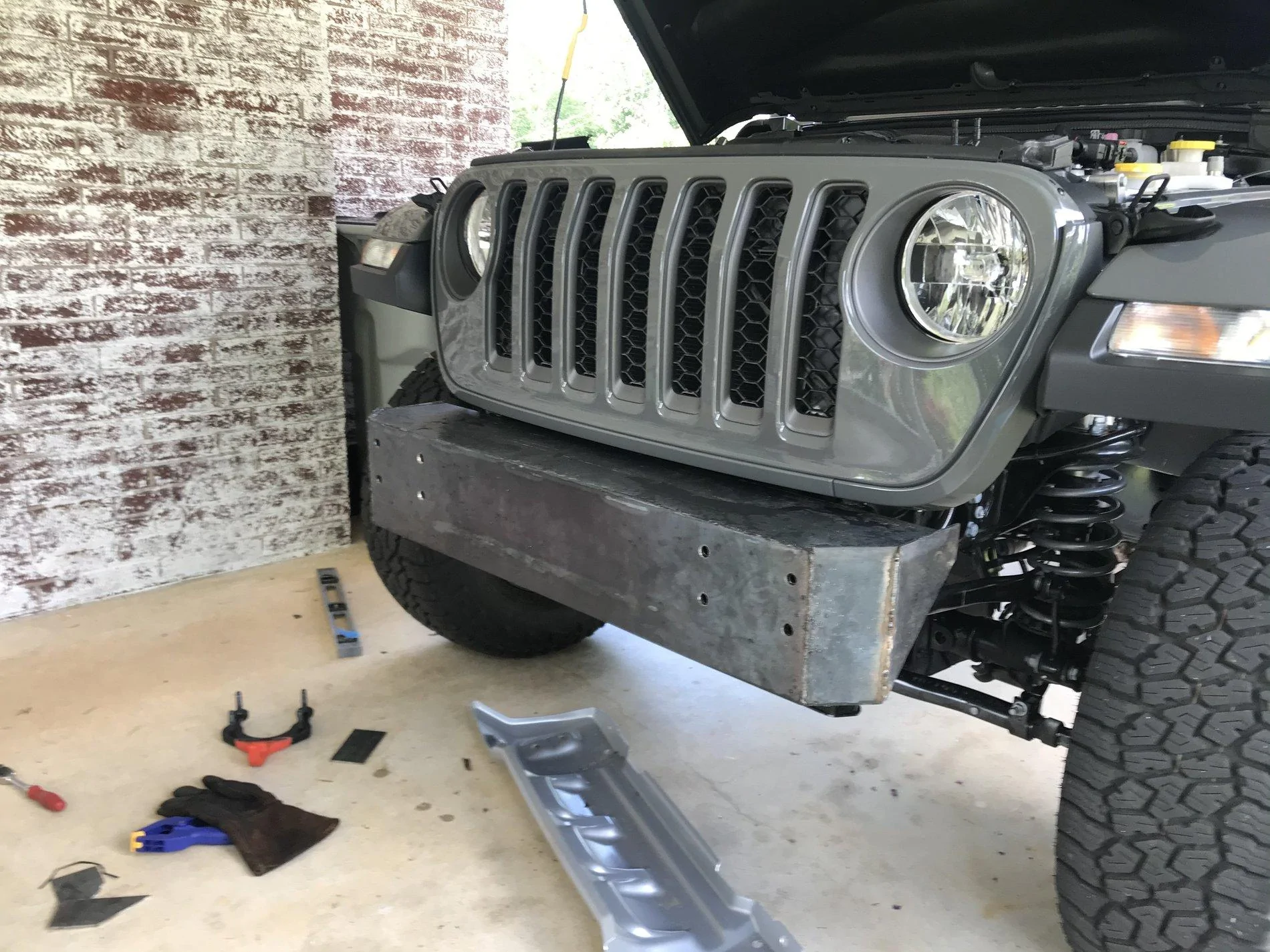Jeep Gladiator “This aint your grand-paps pick’em up truck”  mojave in the mountains slow and steady build 178F0BCA-2282-4712-B131-66FFCC5E7098