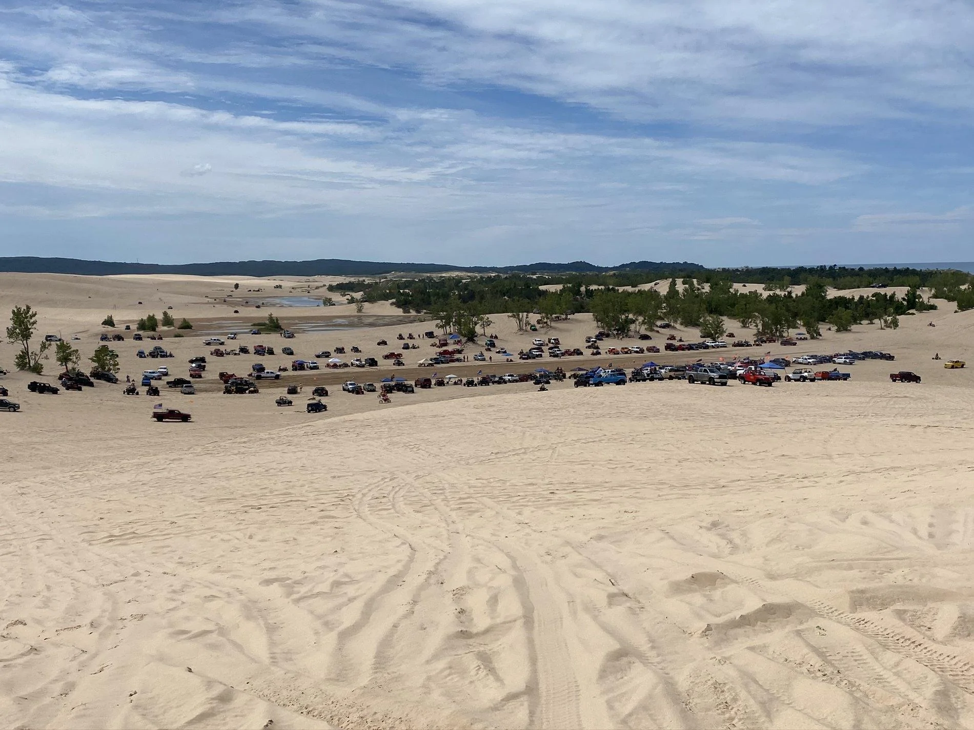 Jeep Gladiator Silver Lake Dunes, MI BECA7E95-5DE5-4A3F-97B1-E0994C3EBDFA