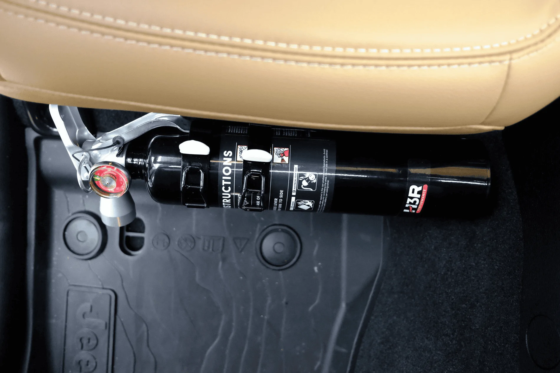 Jeep Gladiator Fire extinguishers 1596459617446